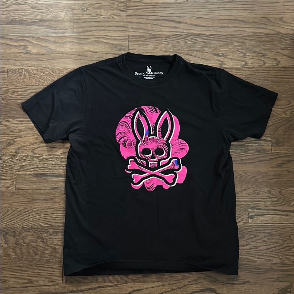 Psycho Bunny Black Tee with Pink Bunny Graphic